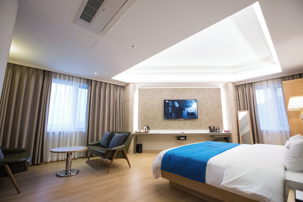 Premium Double or Twin Room, Ocean View