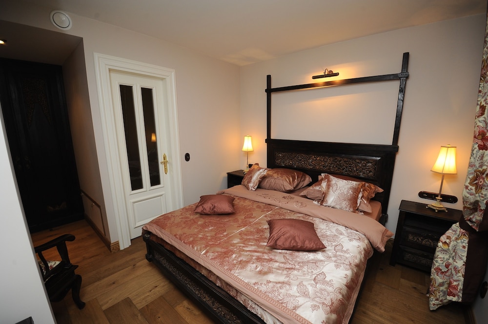 Double Room, City View photo 3