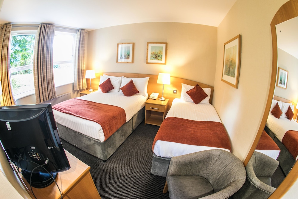 Twin Room - Photo 9