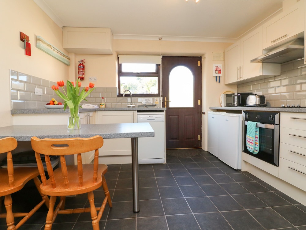 Cottage photo 2