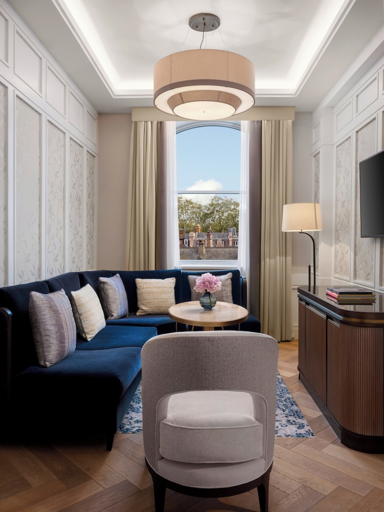 Suite, 1 Bedroom (Biltmore)