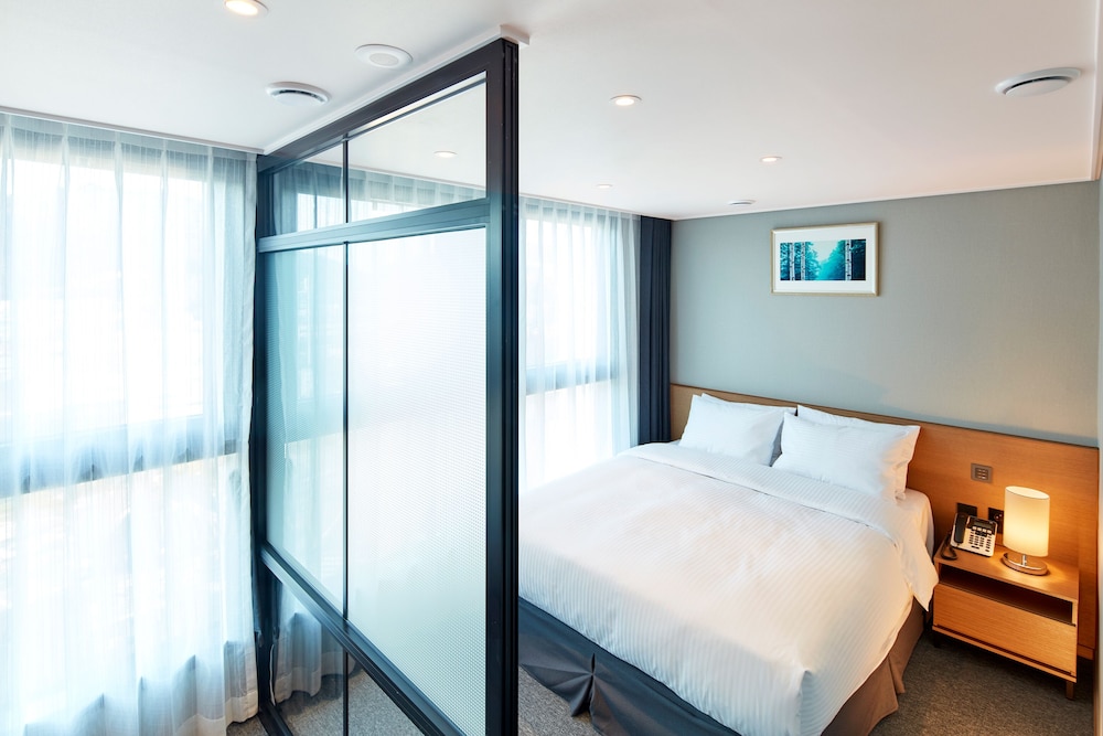 Deluxe Room, 1 Double Bed - Photo 3