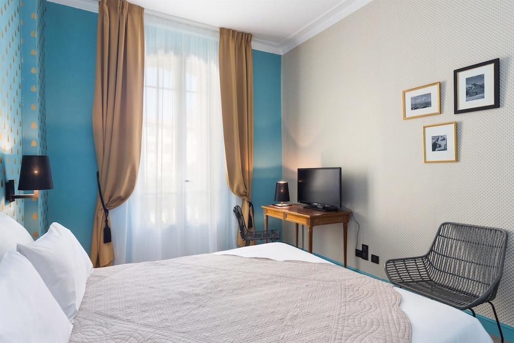Classic Double Room - Photo 6