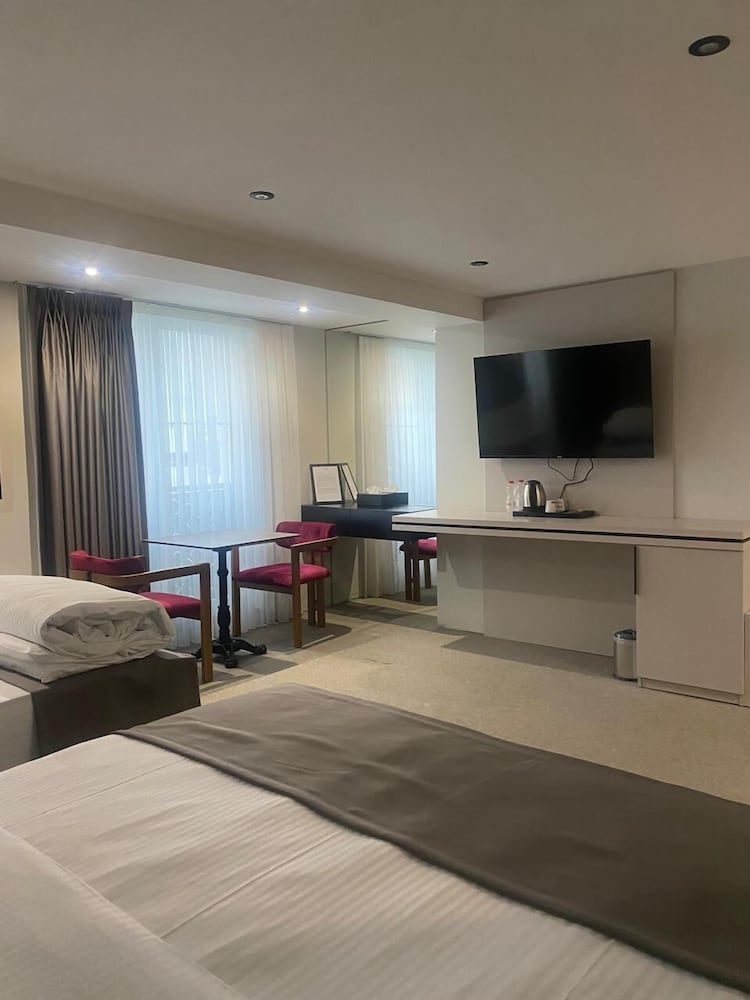 Family Apartment, City View photo 1