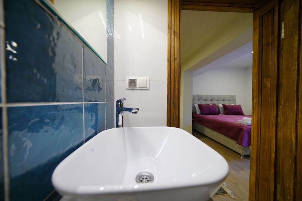 Standard Double Room - Photo 2