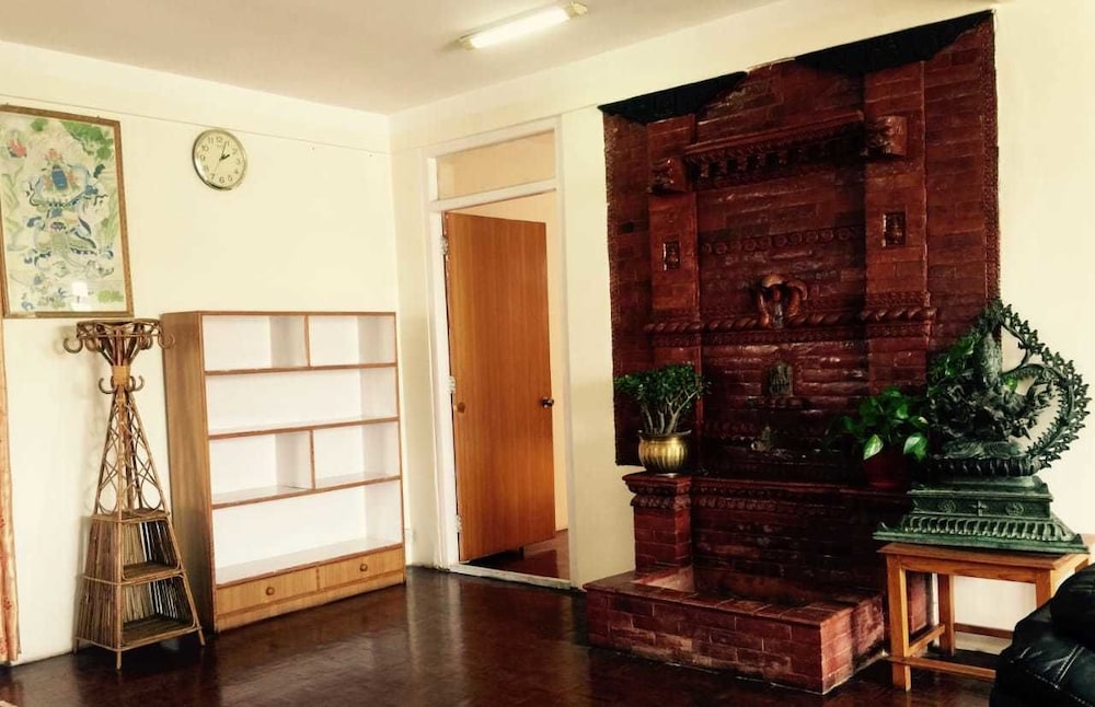 Family Apartment, 3 Bedrooms, City View photo 2