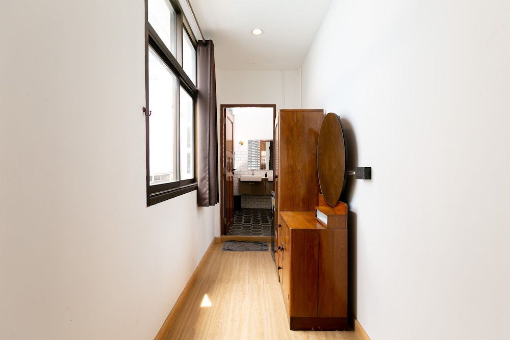 Deluxe Double Room, Private Bathroom photo 2