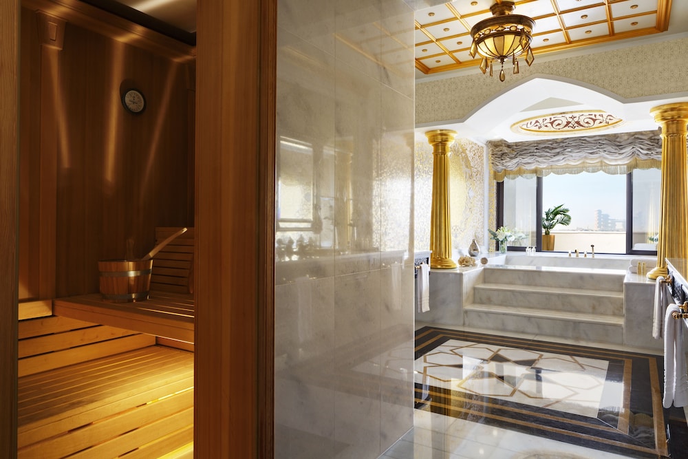 Grand Suite (Imperial) thumbnail 6