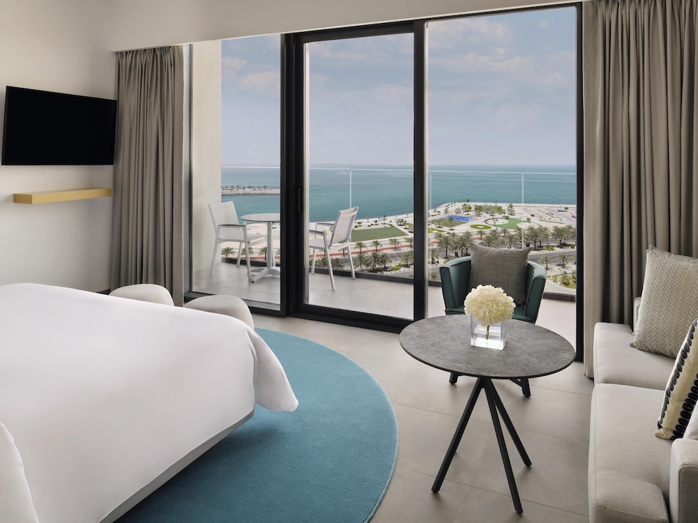 Superior Room, 1 King Bed with Sofa bed, Sea View photo 1