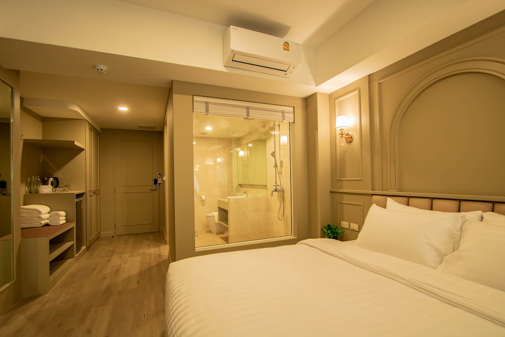 Premier Triple Room - Photo 5