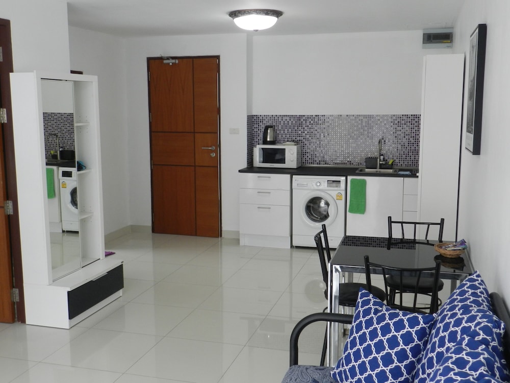 Luxury Apartment 504