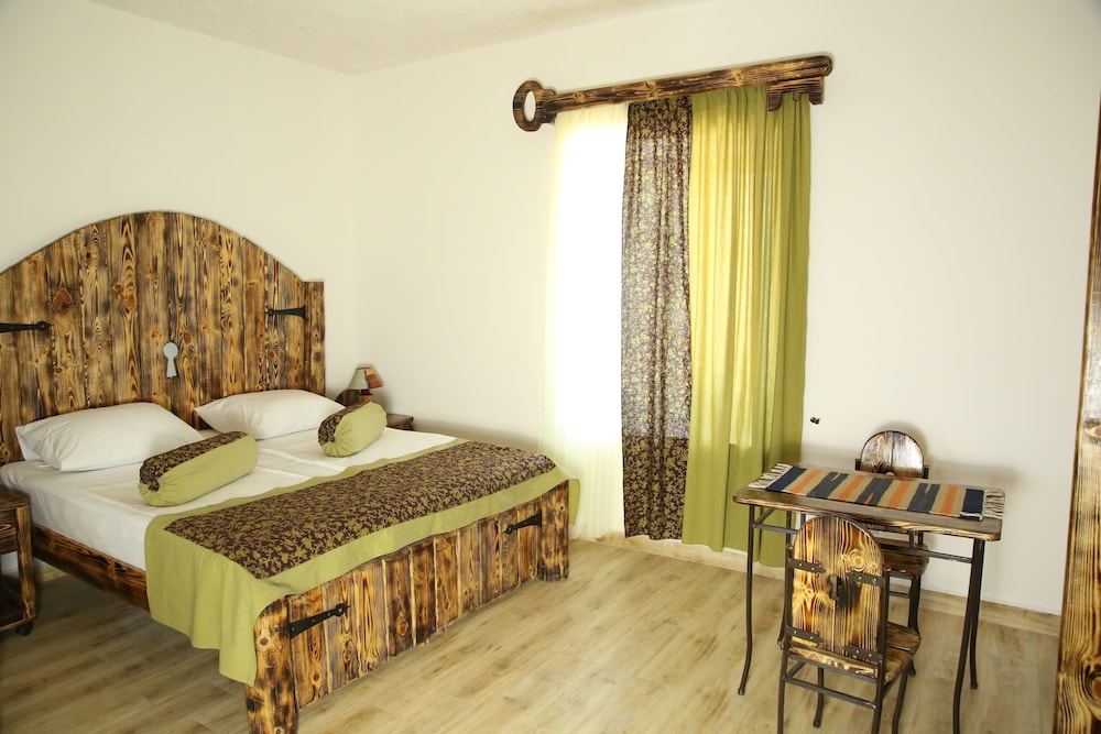 Romantic Double Room