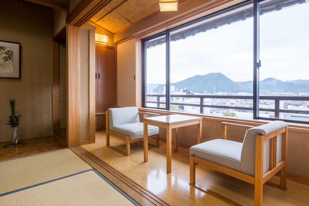 Traditional Room (New Building) photo 3