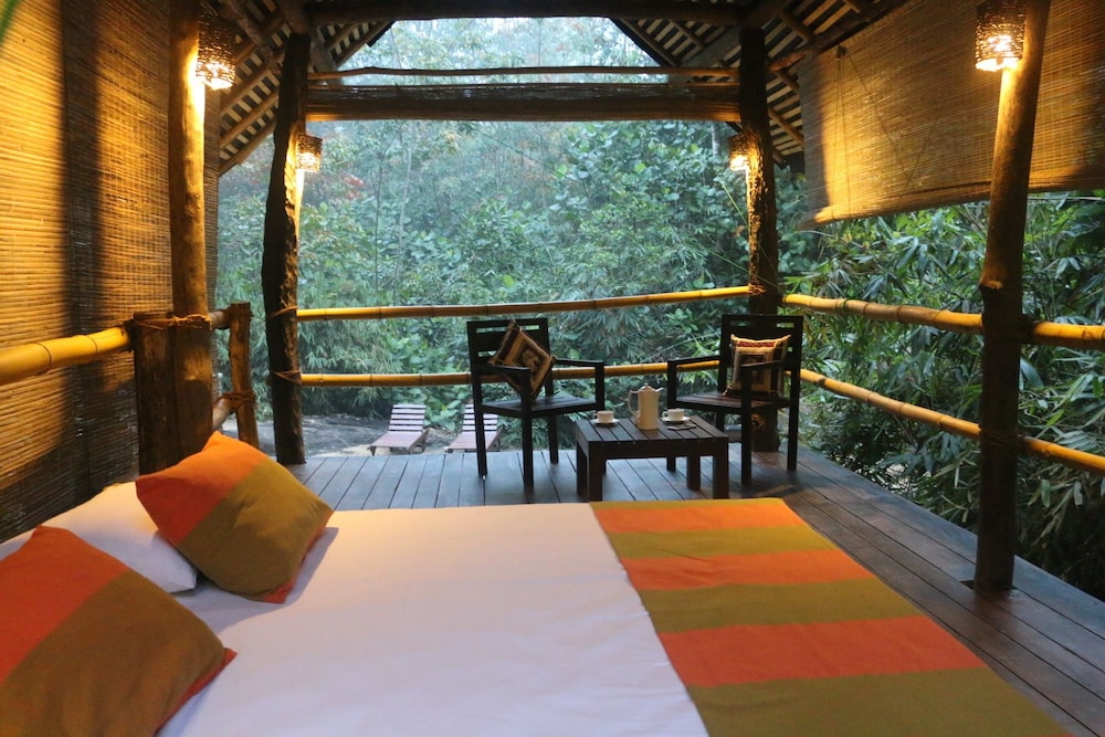 Panoramic Chalet, 2 Bedrooms, Smoking, River View photo 1