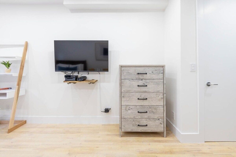 Studio, Kitchen photo 2