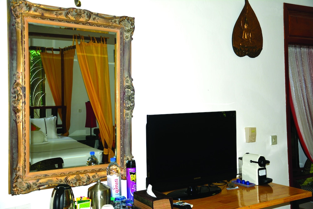 Deluxe Double Room, 1 Bedroom, Balcony photo 3