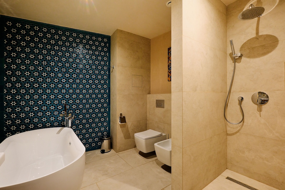 Family Triple Room - Photo 5