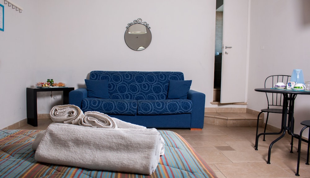 Quadruple Room, Balcony, Sea View photo 3