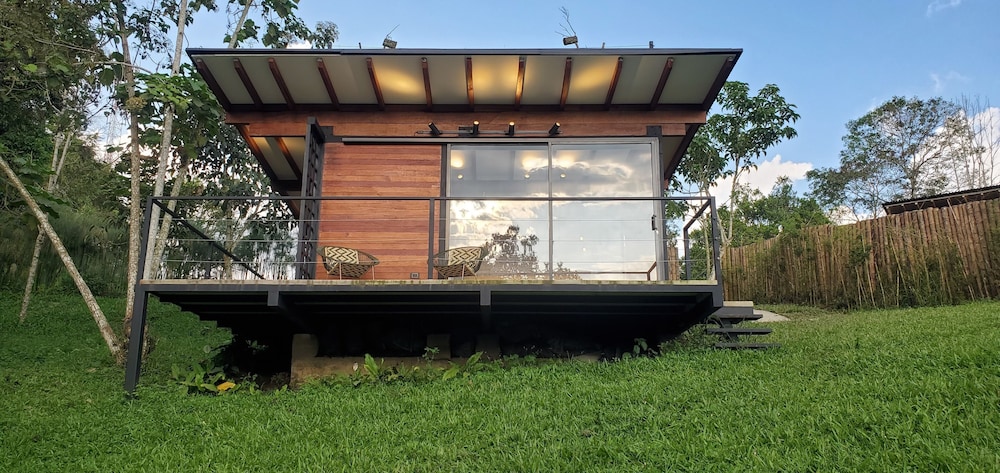 Design Cabin photo 2