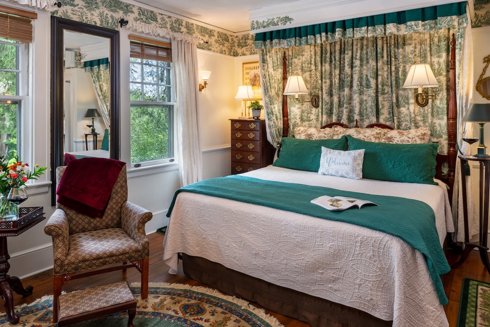 Room (Kensington Garden)