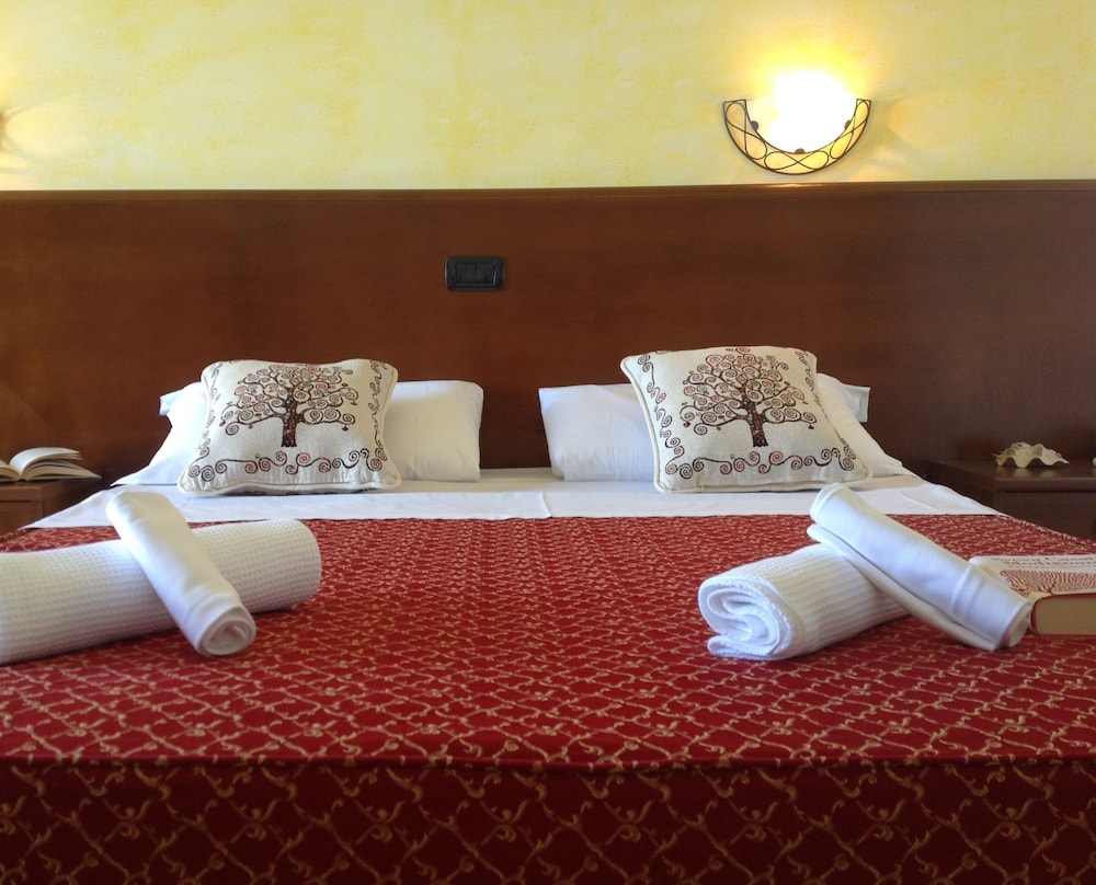 Double Room, Multiple Beds