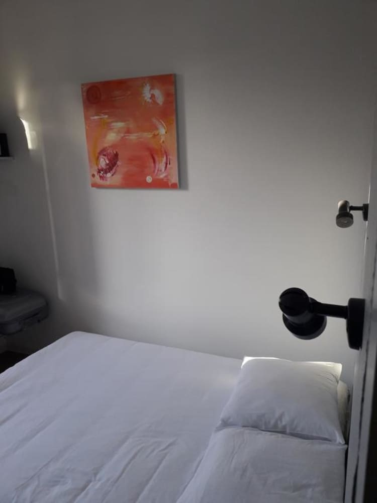 Double Room, Shared Bathroom photo 1