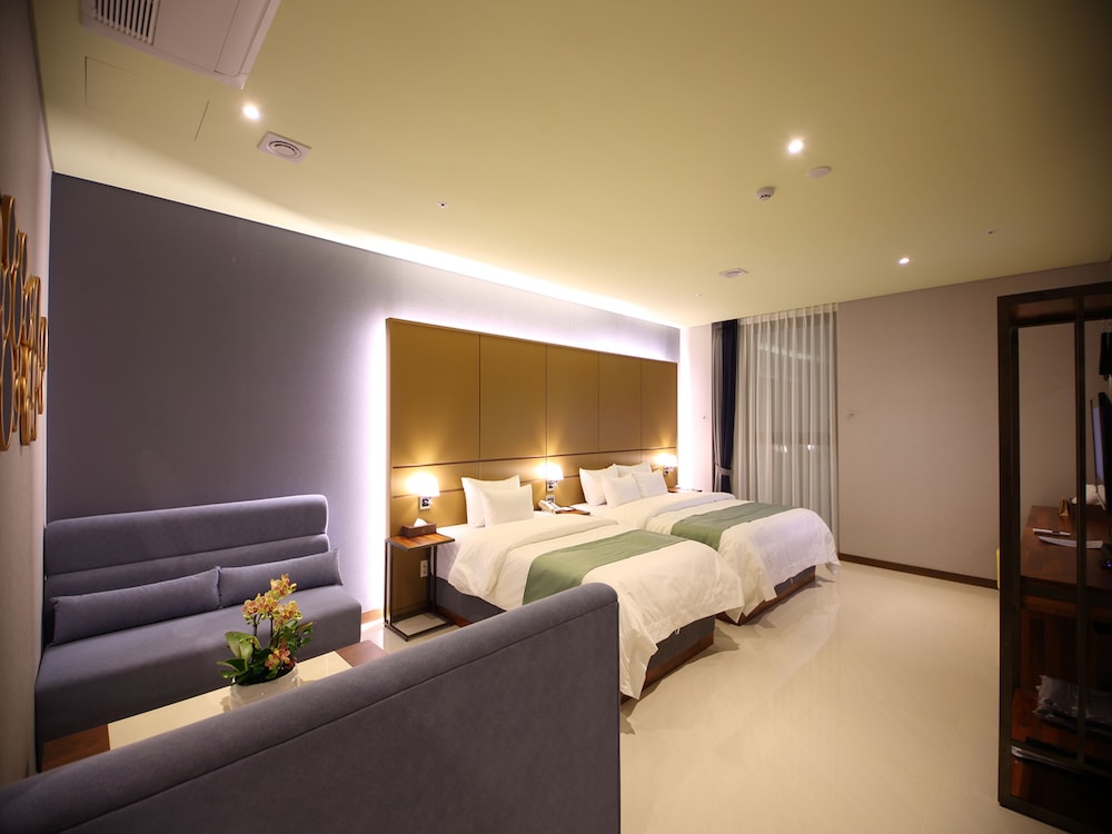 Suite Twin - Photo 7