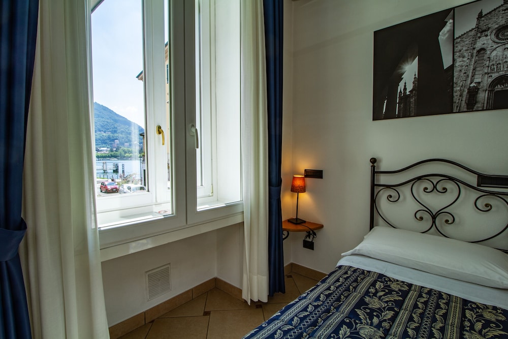 Standard Suite, 2 Bedrooms, Ensuite (5 pax) photo 3