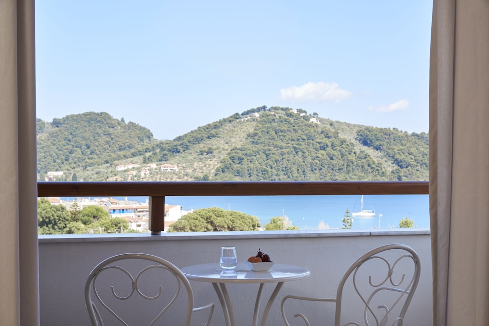 Premium Double Room, Sea View photo 2