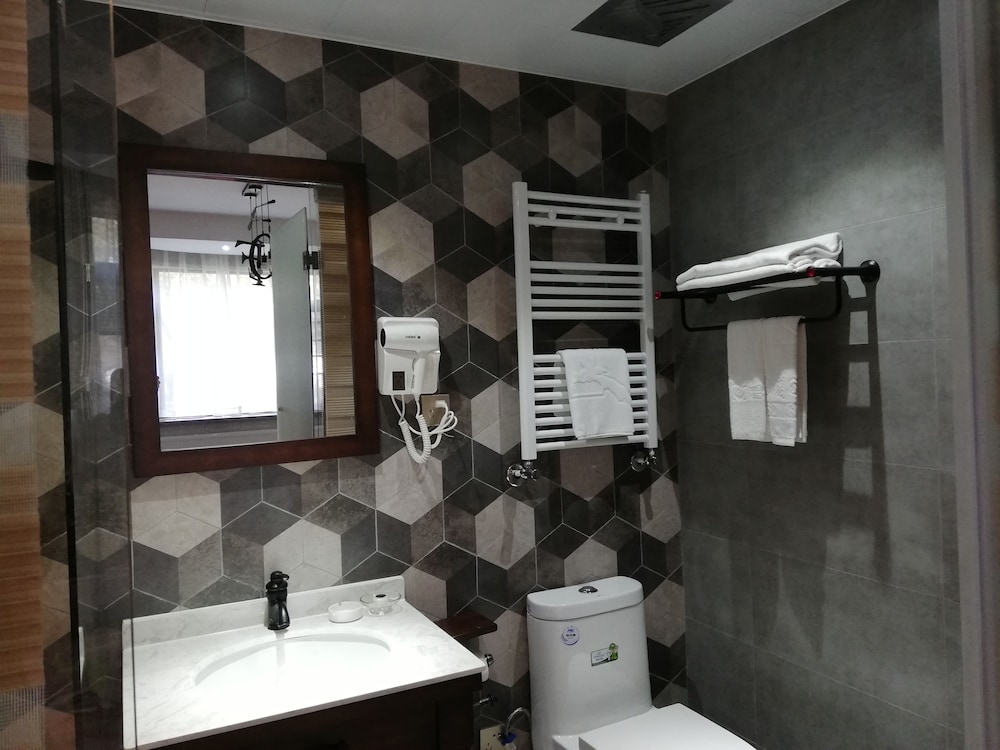 Deluxe Twin Room photo 2