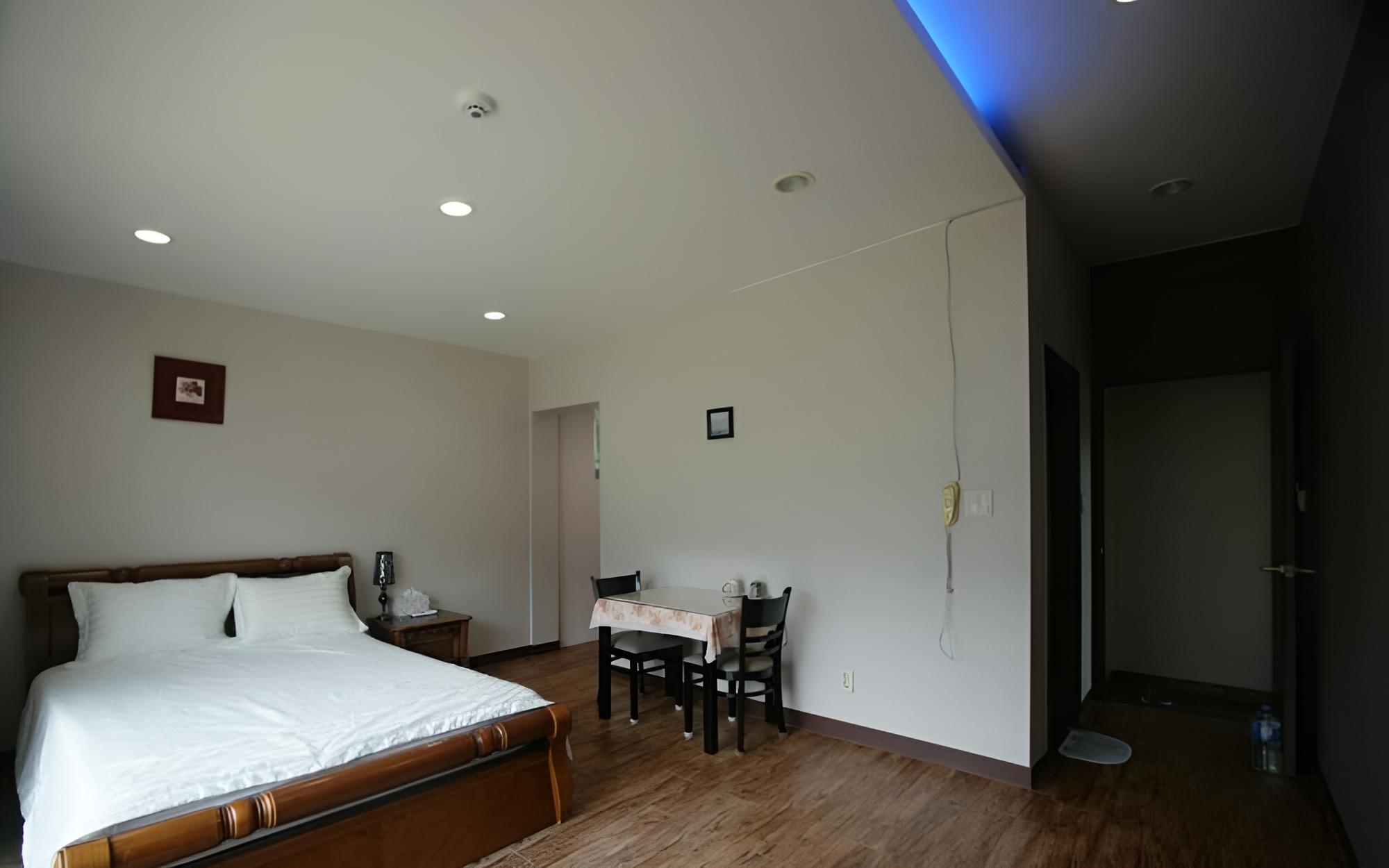 Room (Setus) - Photo 5