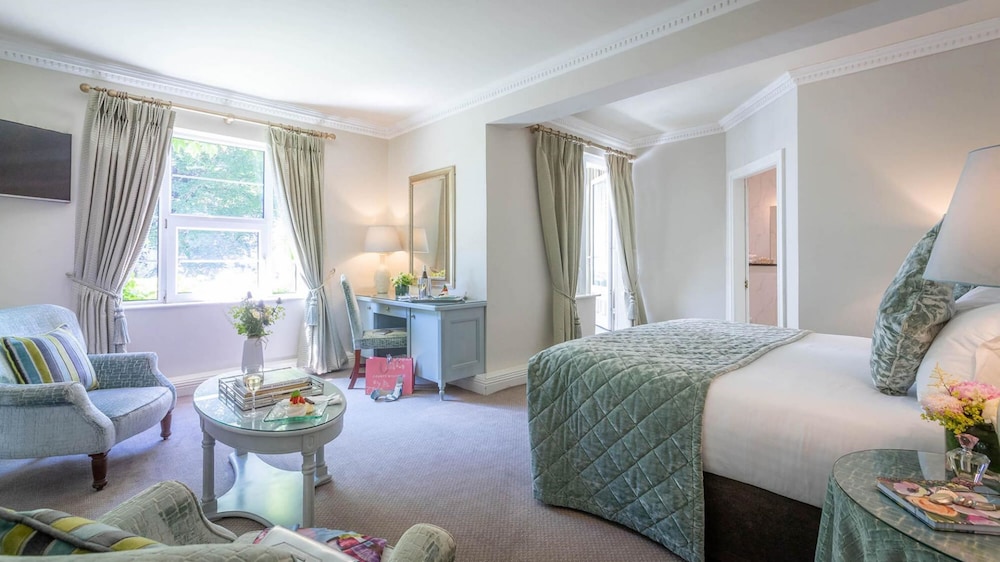 Deluxe Room - Photo 4