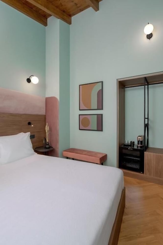 Superior Room - Photo 5