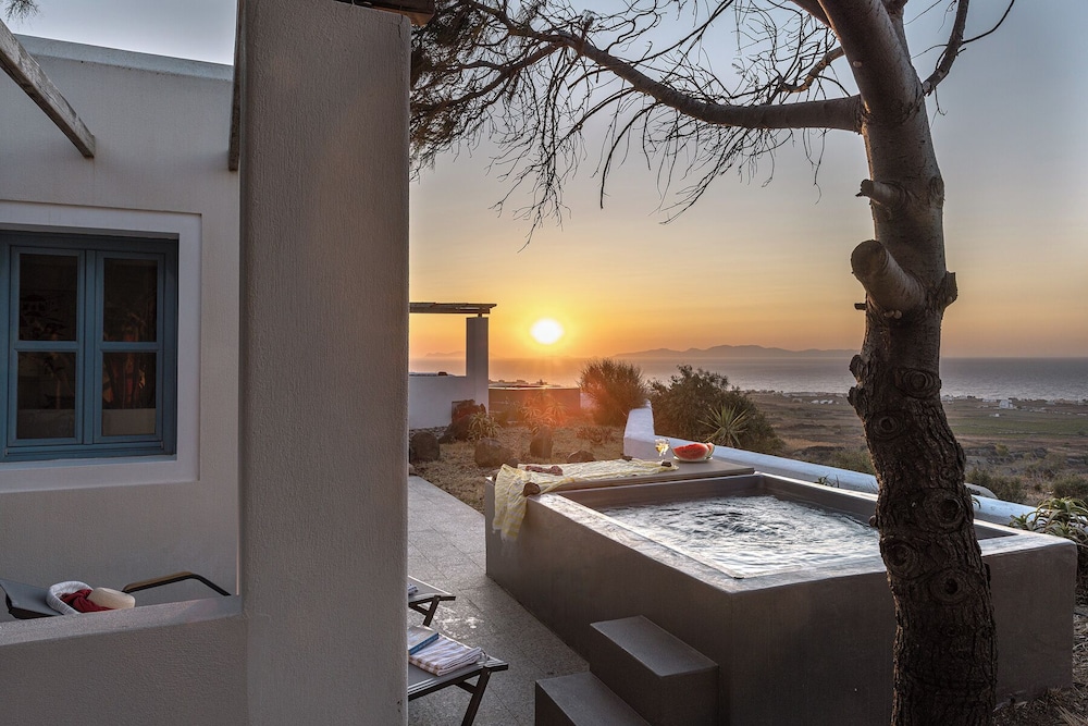 Comfort Apartment, Hot Tub, Sea View (Artemis)