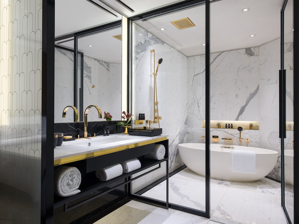N3 Grand Deluxe Room