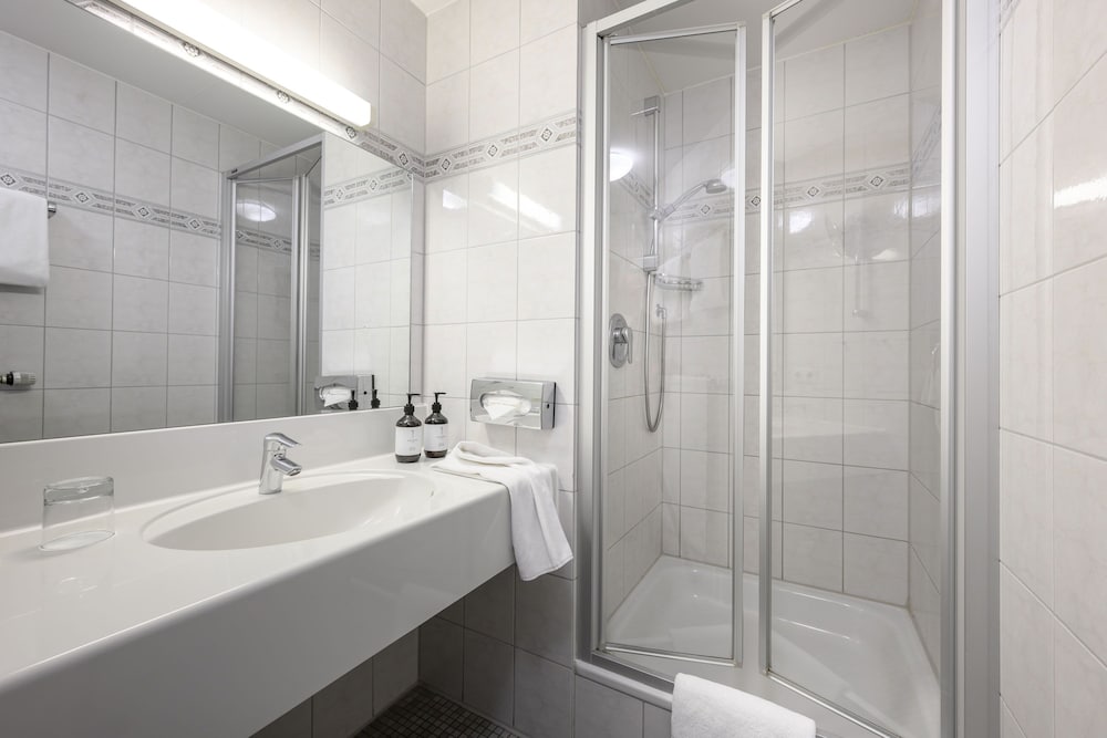 Classic Double Room - Photo 7