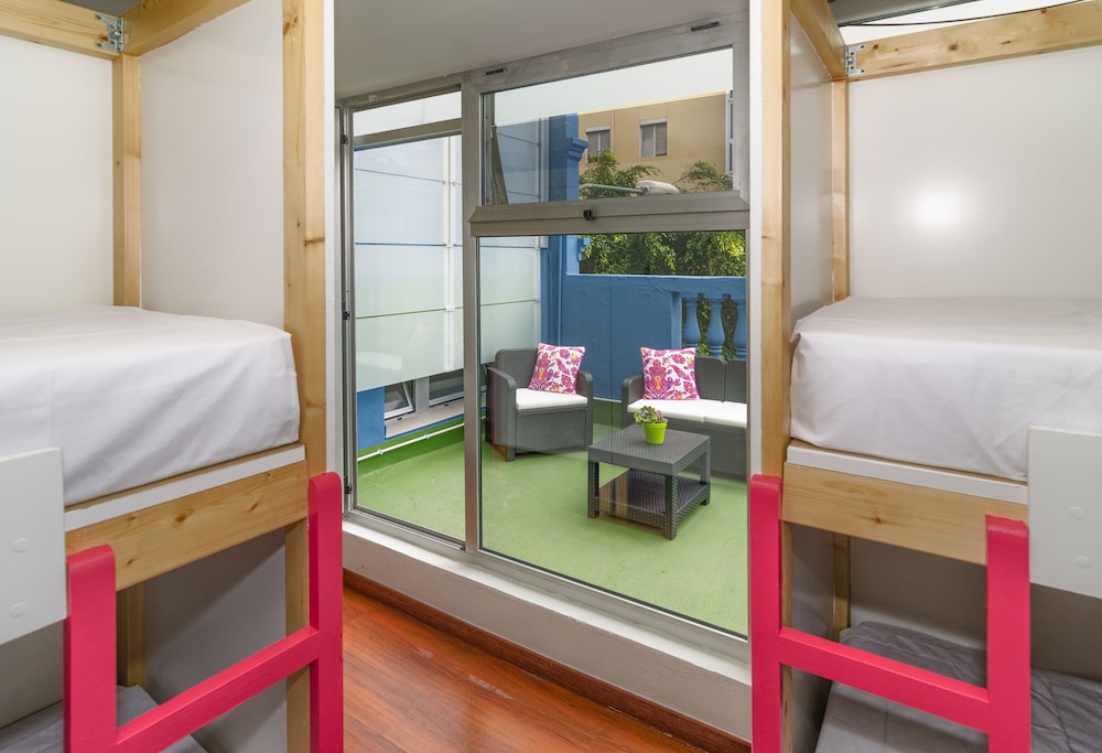 Shared Dormitory, Women Only, Terrace (8 Beds) - City View
