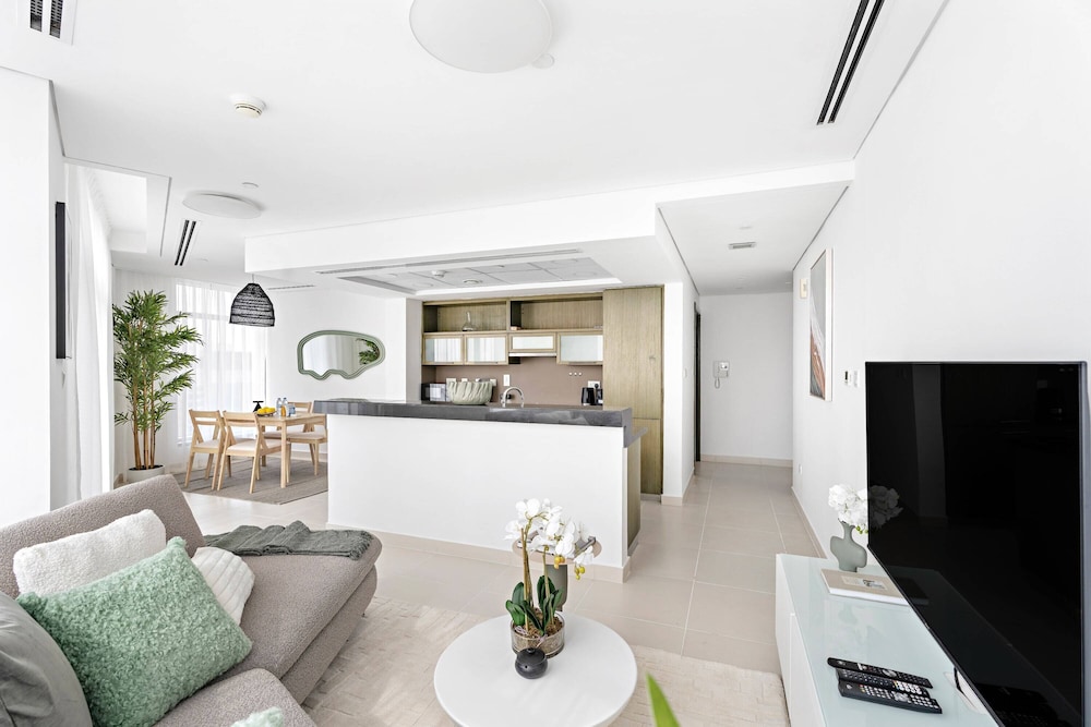 Exclusive Apartment photo 2