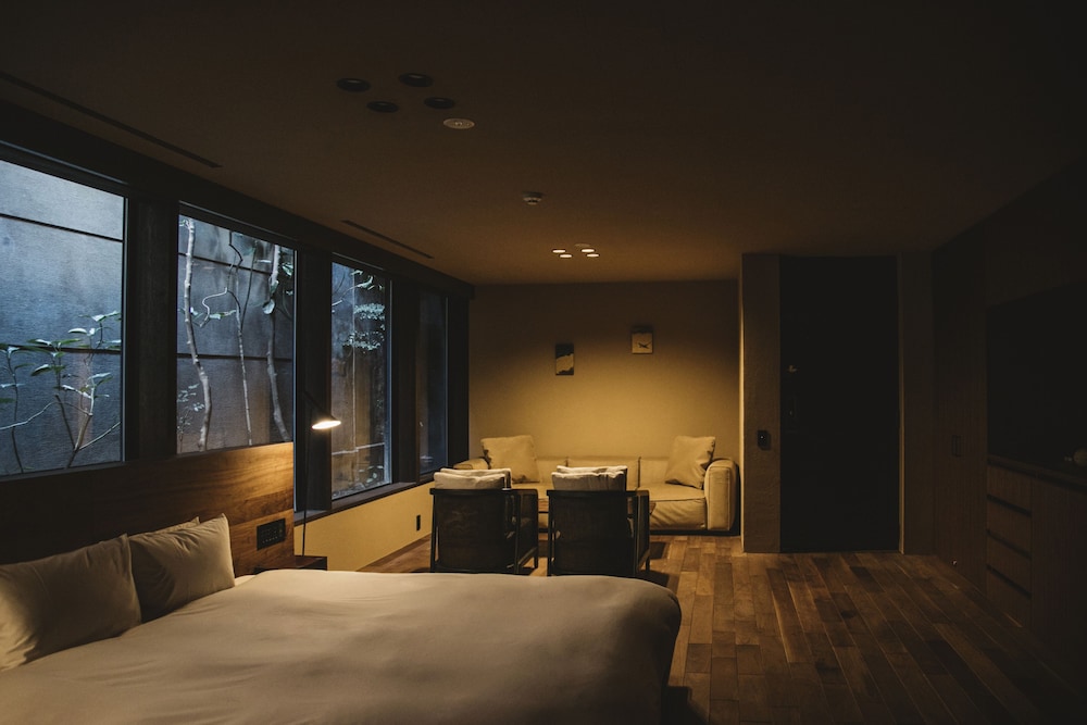 Deluxe Double Room photo 3