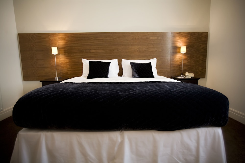 Standard Room, 1 Double Bed, Non Smoking - Photo 4