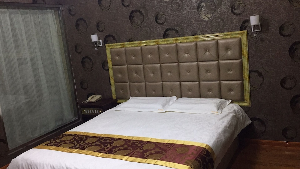 Deluxe Suite photo 1