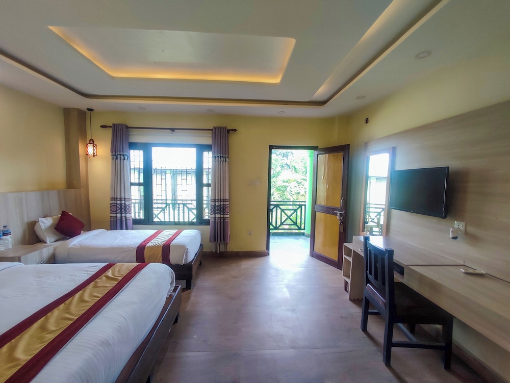 Deluxe Double or Twin Room, Garden View