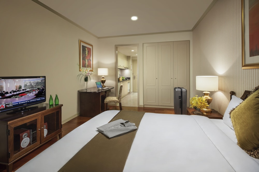 One Bedroom Family Premier Room