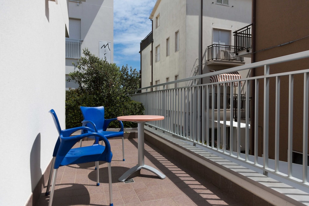 Superior Quadruple Room, 1 Bedroom, Terrace, Ocean View photo 3