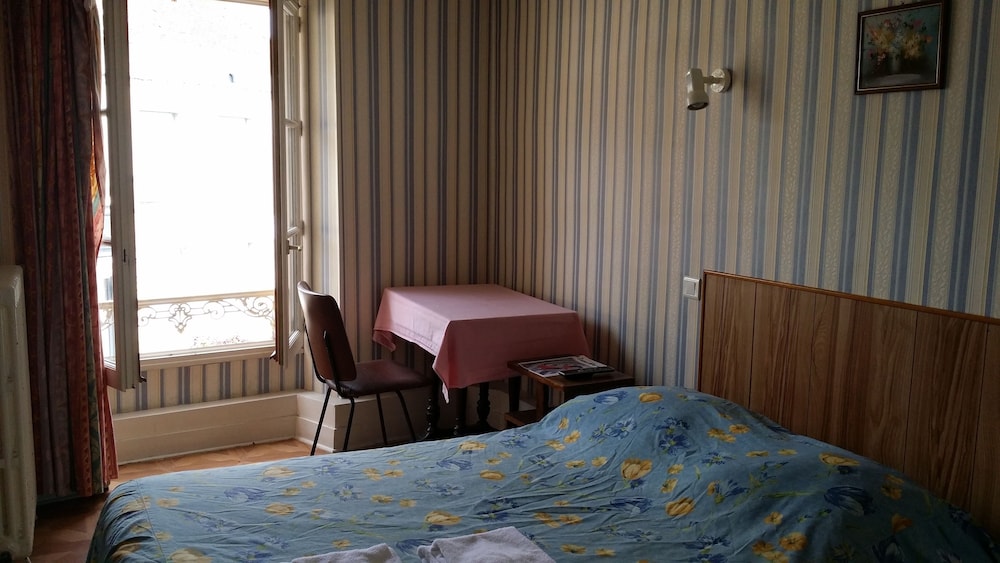 Basic Double Room photo 2