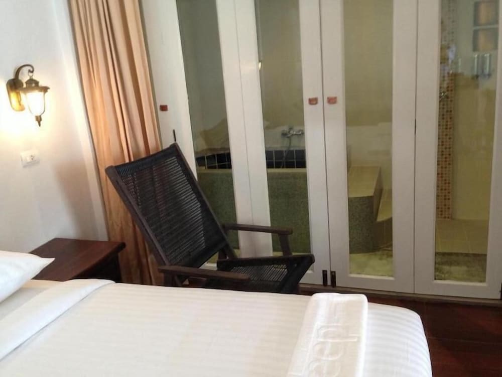 Deluxe Double Room photo 3