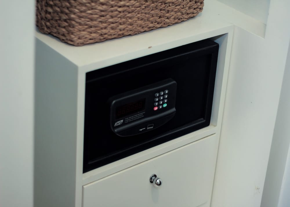 Executive Suite - Photo 6