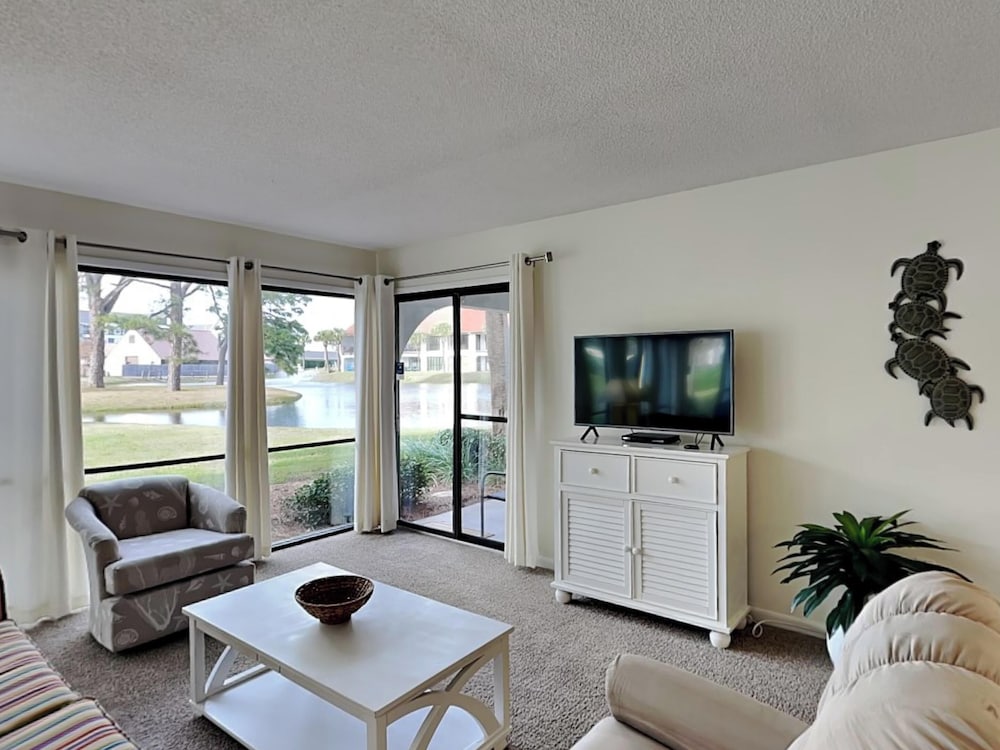 Condo, Multiple Beds, Balcony, Garden View (Villa 703 - No Pets)