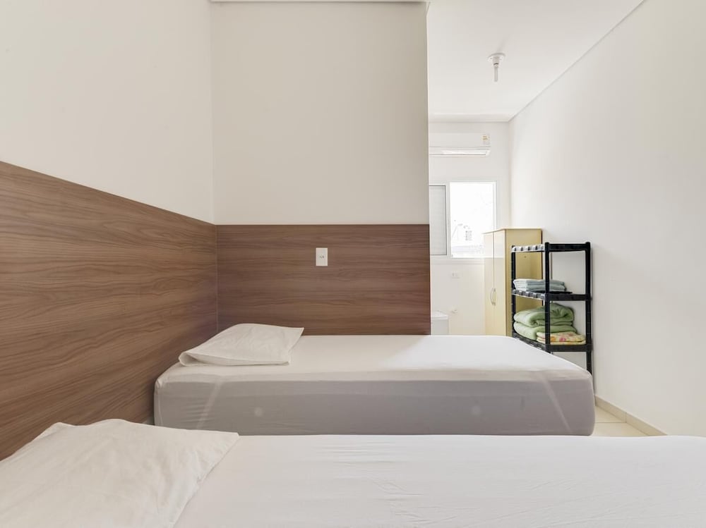 Standard Twin Room photo 3