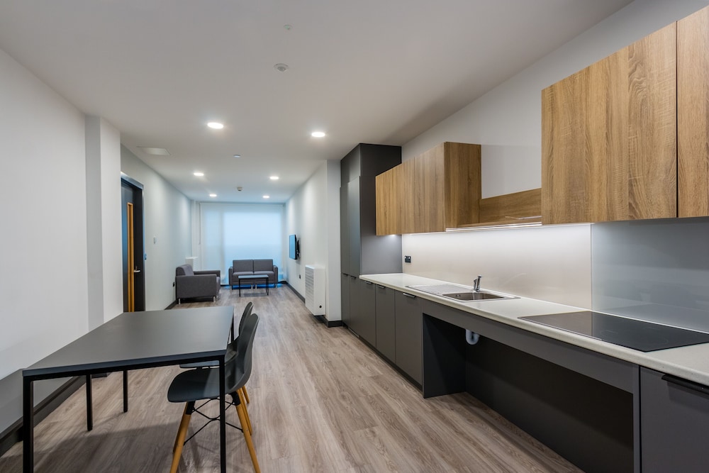 Standard Double Room - Photo 8